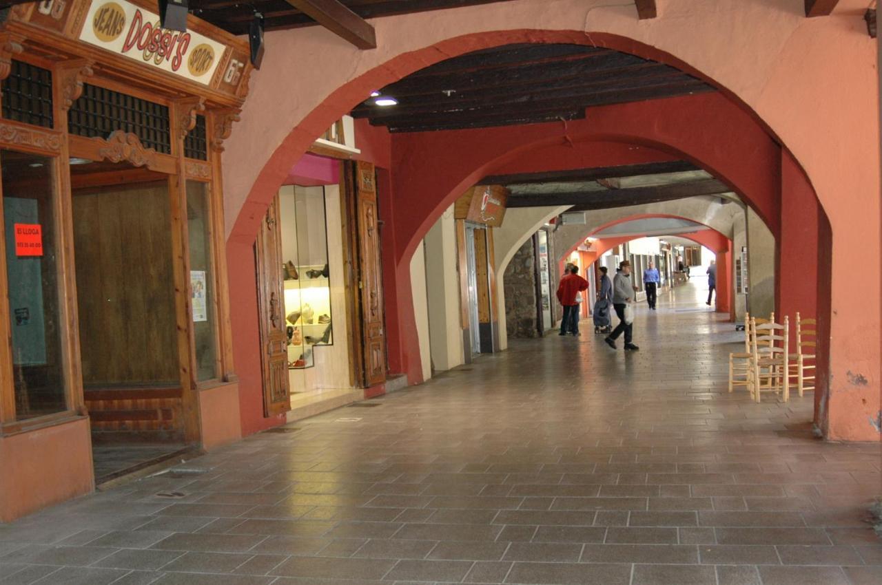 El Terrat Sobre El Mercat La Seu d'Urgell Bilik gambar