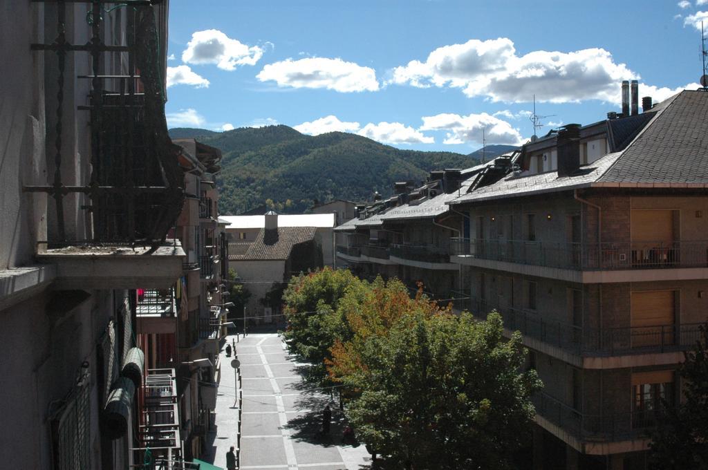 El Terrat Sobre El Mercat La Seu d'Urgell Luaran gambar