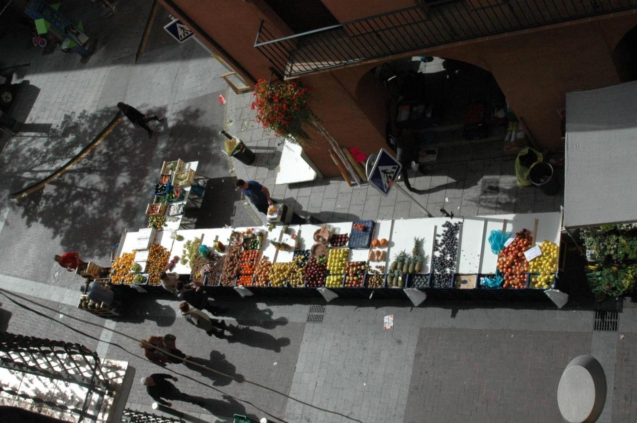El Terrat Sobre El Mercat La Seu d'Urgell Bilik gambar